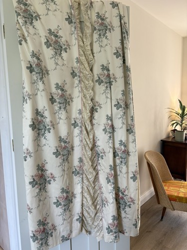 Dorma chestnut hill - hill, curtains